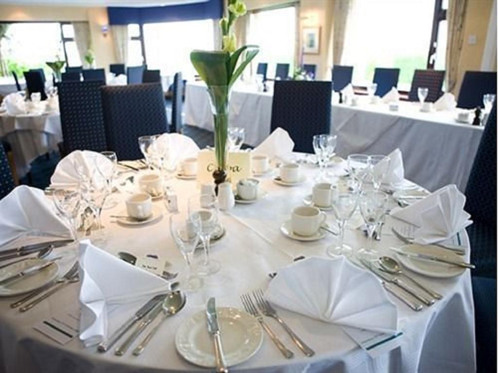 Malin Court Hotel And Restaurant Άυρ Εξωτερικό φωτογραφία